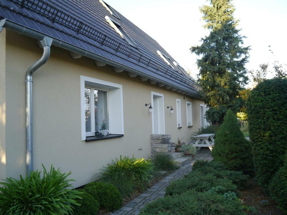 Ferienwohnung Im Neubauernweg 3 Hoppegarten Exterior foto